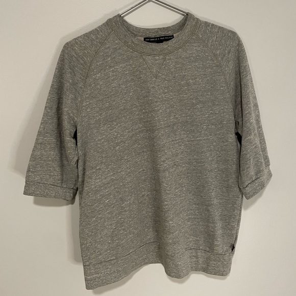 True Religion x Joan Smalls Half Sleeve Grey Sweater Pullover Size Medium - Picture 1 of 5